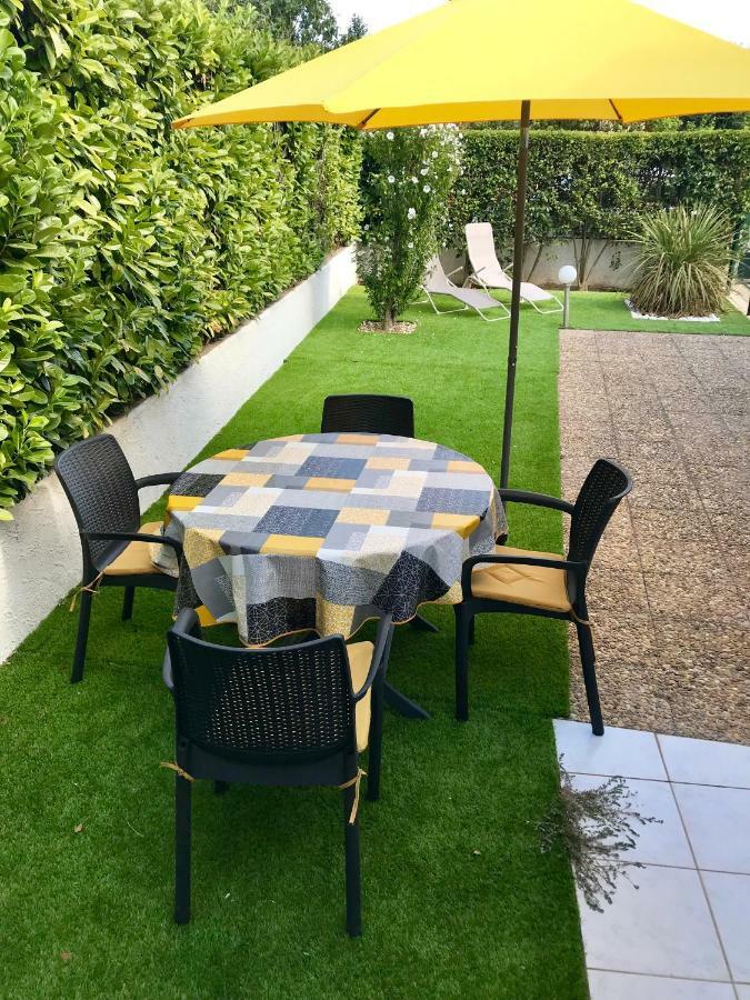 Guesthouse La Costiere - Logements Independants - Espace Piscine Jacuzzi ลูเนล ภายนอก รูปภาพ