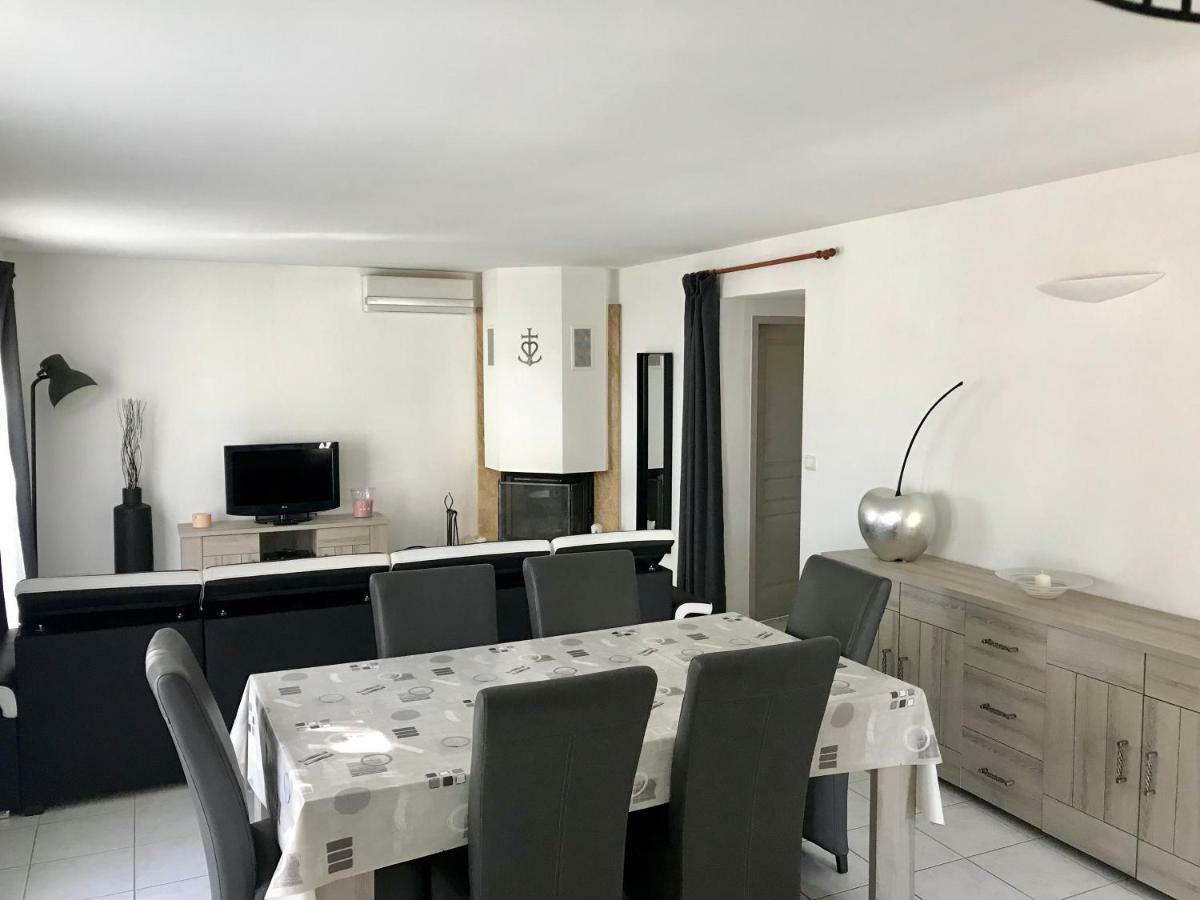 Guesthouse La Costiere - Logements Independants - Espace Piscine Jacuzzi ลูเนล ภายนอก รูปภาพ